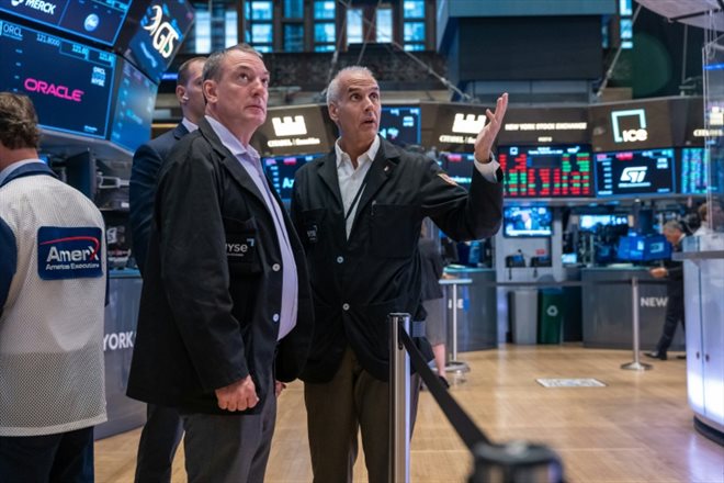 Des opérateurs du New York Stock Exchange