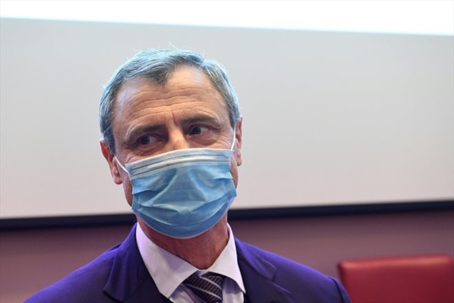 Le PDG d'Orpea, Philippe Charrier, devant la commission des affaires sociales de l'Assemblée nationale, le 2 février 2022, à Paris