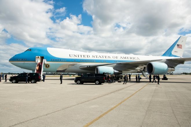 L'avion présidentiel américain Air Force One, le 20 janvier 2021 sur le tarmac de l'aéroport de Palm Beach, en Floride