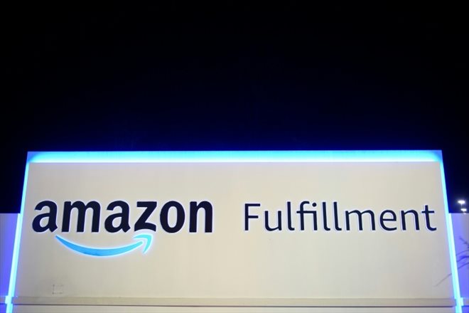 Amazon est passé de plus de 200.000 salariés en 2017 aux Etats-Unis à plus de 560.000 en 2021