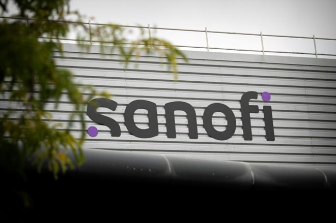 Le vaccin contre le Covid-19 du laboratoire français Sanofi a été approuvé par l'Union européenne jeudi, venant rejoindre plusieurs autres sérums déjà autorisés