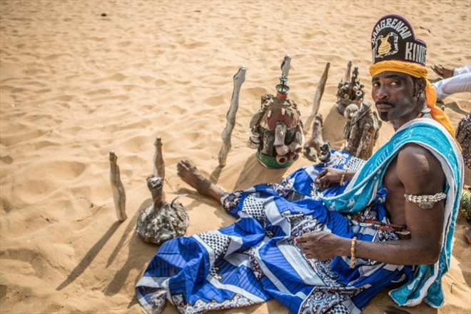 Un adepte du vaudou à Ouidah, dans le sud du Bénin, le 10 janvier 2022