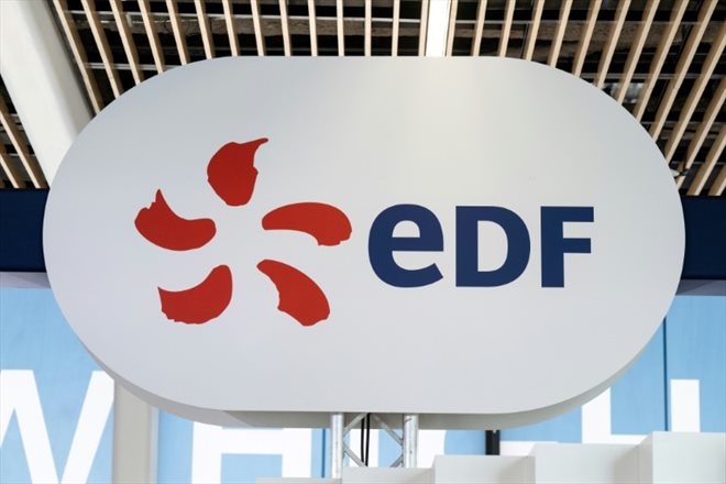 Le groupe électricien français EDF a amélioré son bénéfice de 21% à 7 milliards d'euros au 1er semestre, fort du redressement de la production nucléaire et hydraulique et malgré le recul des prix de l'électricité enclenché sur les marchés