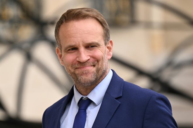 Le nouveau ministre délégué à l'Industrie Marc Ferracci, le 23 septembre 2024 à Paris