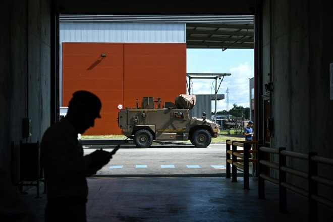 le Serval, un véhicule blindé multi-rôles (VBMR), sur le site de Nexter, le 4 juillet 2023 à Roanne, dans la Loire