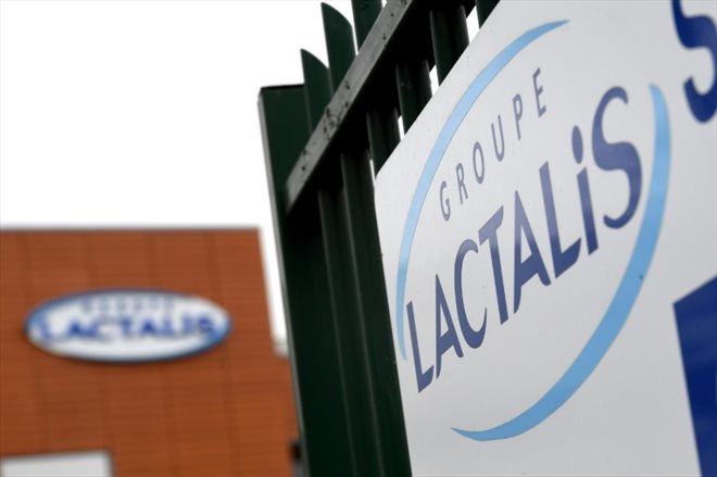 Le groupe Lactalis et la société Celia Laiterie de Craon, en Mayenne, ont été mis en examen dans l'enquête sur la contamination aux salmonelles de laits infantiles qui a touché des dizaines de nourrissons fin 2017