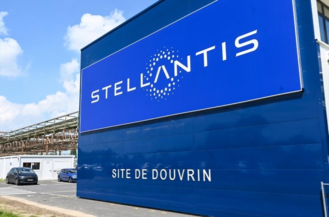 Stellantis a enregistré d'énormes profits en 2021 pour sa première année d'existence en multipliant les synergies et en augmentant ses prix