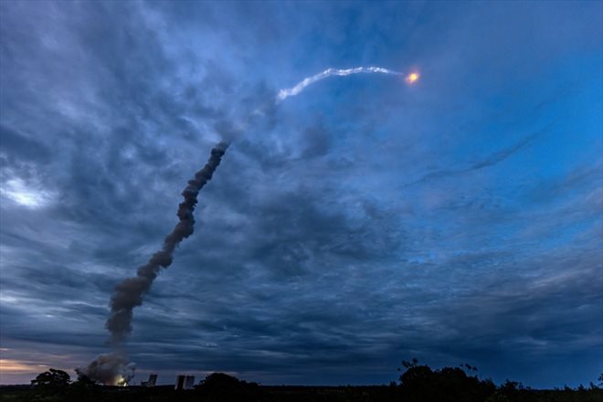 Ariane 5 décolle depuis le Centre spatial guyanais (CSG) à Kourou le 5 juillet 2023
