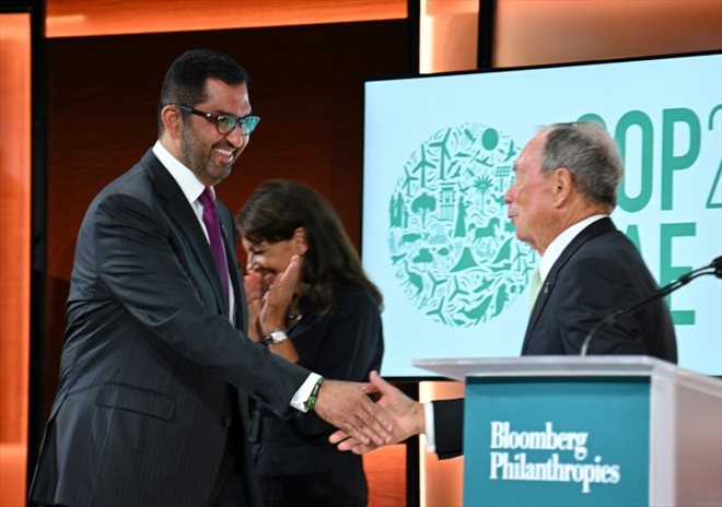Sultan Al Jaber avec Michael Bloomberg le 19 septembre 2023 à New York