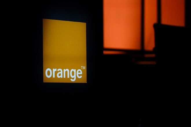 Orange a cessé le 18 août 2022 de diffuser dix chaînes locales de BFMTV