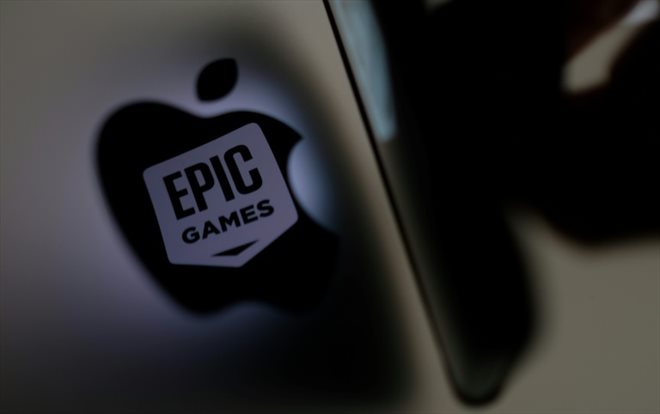 Plus de trois ans après le début du conflit entre Apple et Epic Games, le fabricant de l'iPhone va autoriser les applications mobiles à contourner son système de paiement mais avec une commission de 27%