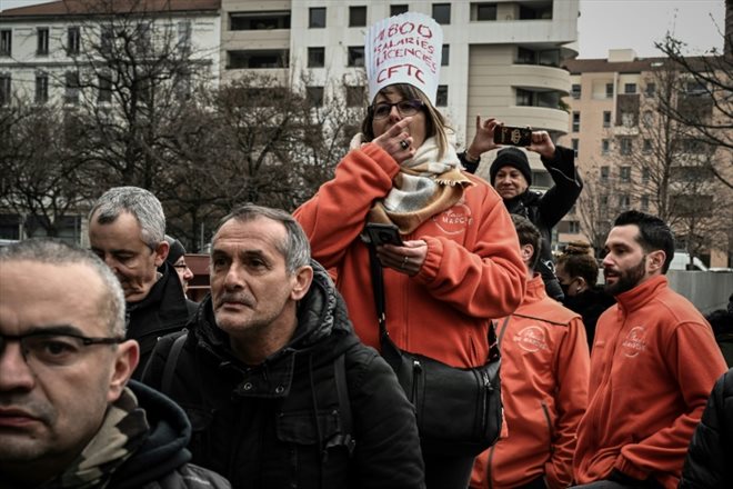Des employés de Place du Marché (ex-Toupargel) manifestent devant le tribunal de commerce de Lyon, le 11 janvier 2023