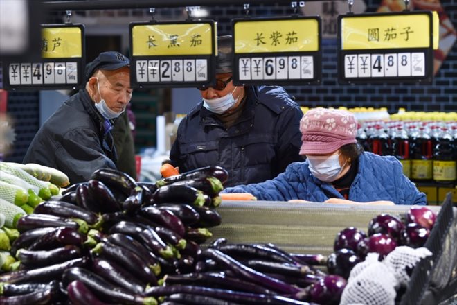 Dans un supermarché de Nanjing, le 12 janvier 2023 dans l'est de la Chine