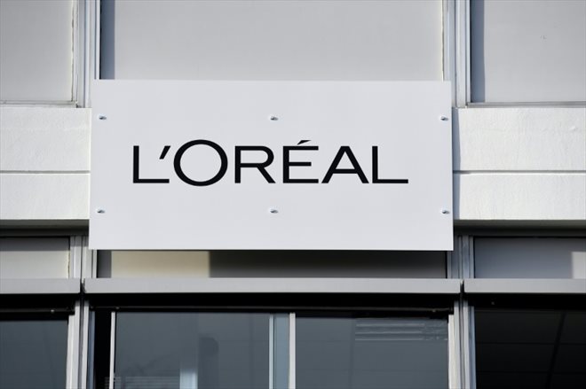 Le groupe français L'Oréal, poursuivi aux Etats-Unis par une Américaine