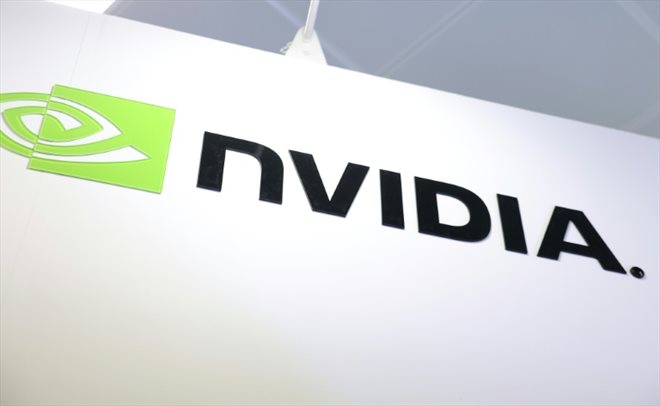 Nvidia conçoit des puces électroniques capables de gérer une quantité considérable de calculs, nécessaires au développement des programmes d'intelligence artificielle (IA) générative