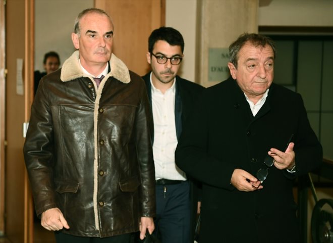 Gaël Bodénès (g), directeur général adjoint opération du groupe Bourbon, à la sortie du tribunal de Marseille, le 18 mars 2019
