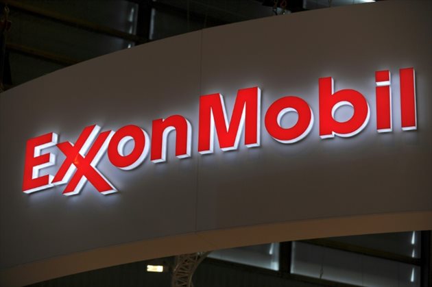 Au total, ExxonMobil a gagné aux seuls deuxième et troisième trimestres 37,6 milliards de dollars