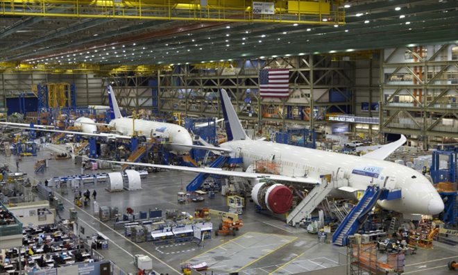 Une chaîne d'assemblage du Boeing 787 Dreamliner à Everett, le 13 juin 2012 à Washington