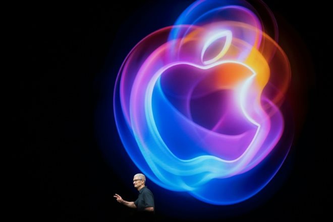Le PDG d'Apple Tim Cook, lors de la présentation de la nouvelle gamme d'iPhone dotée d'intelligence artificielle, le 9 septembre 2024 à Cupertino en Californie