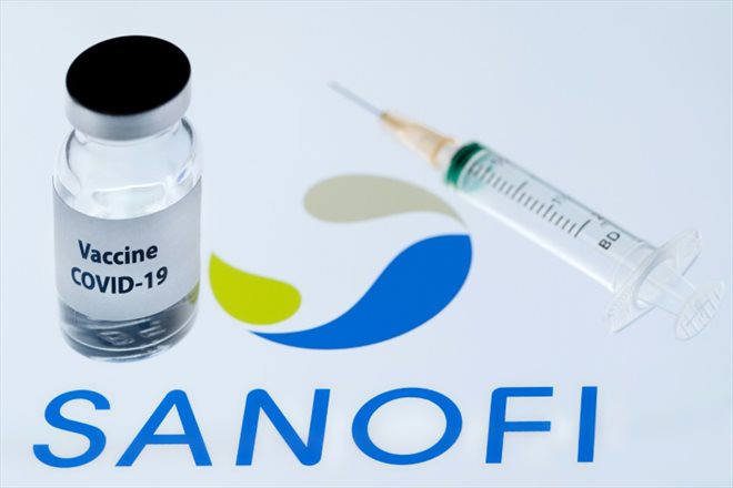 Sanofi annonce des résultats positifs à grande échelle pour son vaccin anti-Covid, projet qui aboutit avec près d'un an de retard