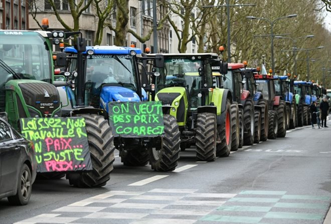 Manifestation d'agriculteurs à Lille le 22 février 2022 pour réclamer notamment une rémunération plus juste