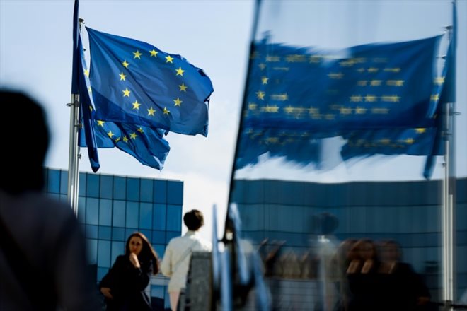 Des drapeaux de l'UE à Bruxelles, le 23 septembre 2021
