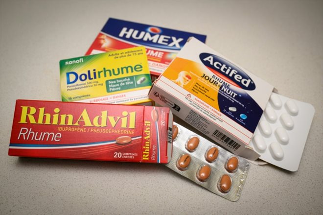 Une expérimentation va être lancée en 2024 avec d'abord l'ajout d'un QR code sur certaines boîtes vendues en pharmacie en vue d'une éventuelle suppression du papier à l'avenir