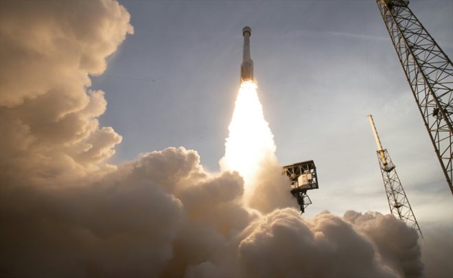 La fusée Atlas V de United Launch Alliance, transportant à son sommet la capsule spatiale de Boeing, a décollé depuis la Floride le 19 mai 2022