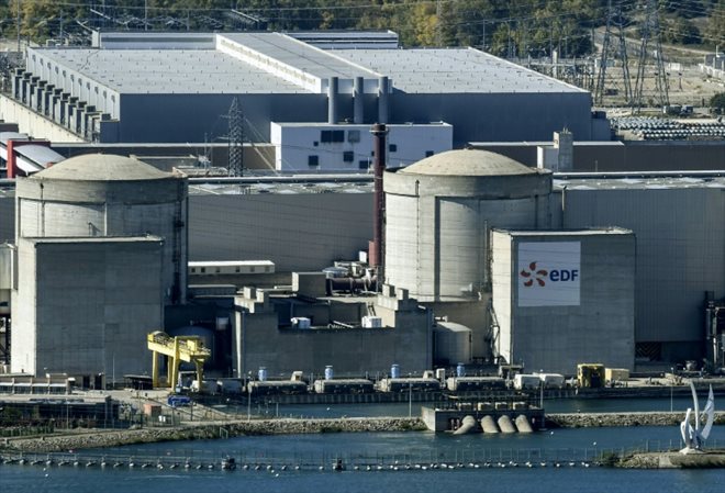 La centrale nucléaire du Tricastin, opérée par EDF et Areva dans quatre communes du sud-est de la France, le 10 octobre 2017 à Saint-Paul-Trois-Châteaux