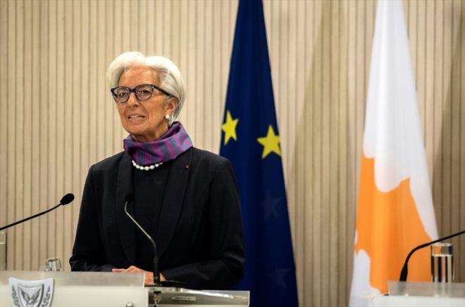 La présidente de la BCE Christine Lagarde lors d'une conférence de presse à Nicosie, le 30 mars 2022, à l'occasion d'une visite à Chypre