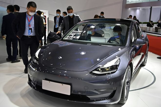 Une Tesla Model 3, au Salon international de Shanghai le 19 avril 2021