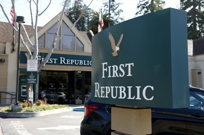 Une agence de la banque First Republic à Oakland, en Californie, le 16 mars 2023 
