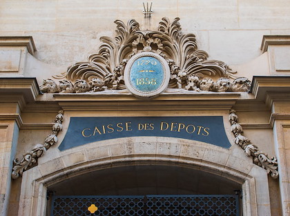 Caisse des dépôts : un bénéfice stable de 5 milliards en 2025 et une contribution record à l'État