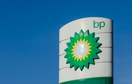 Le bénéfice de BP a plus que doublé au 1er trimestre, porté par la flambée du prix du pétrole