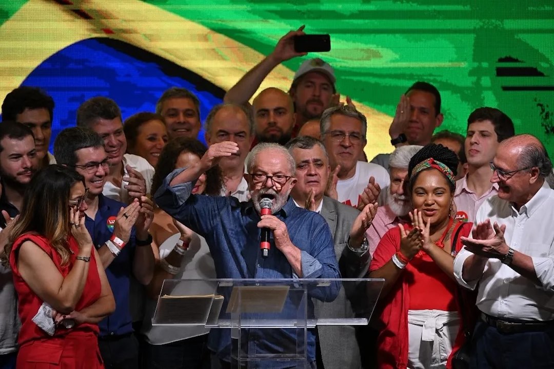 Lula réélu au Brésil, le réal s'effondre de plus de 10 % et la Bourse ...