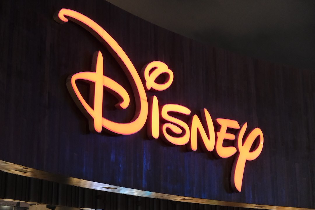 Disney dépasse les attentes au T2 grâce au streaming et aux parcs