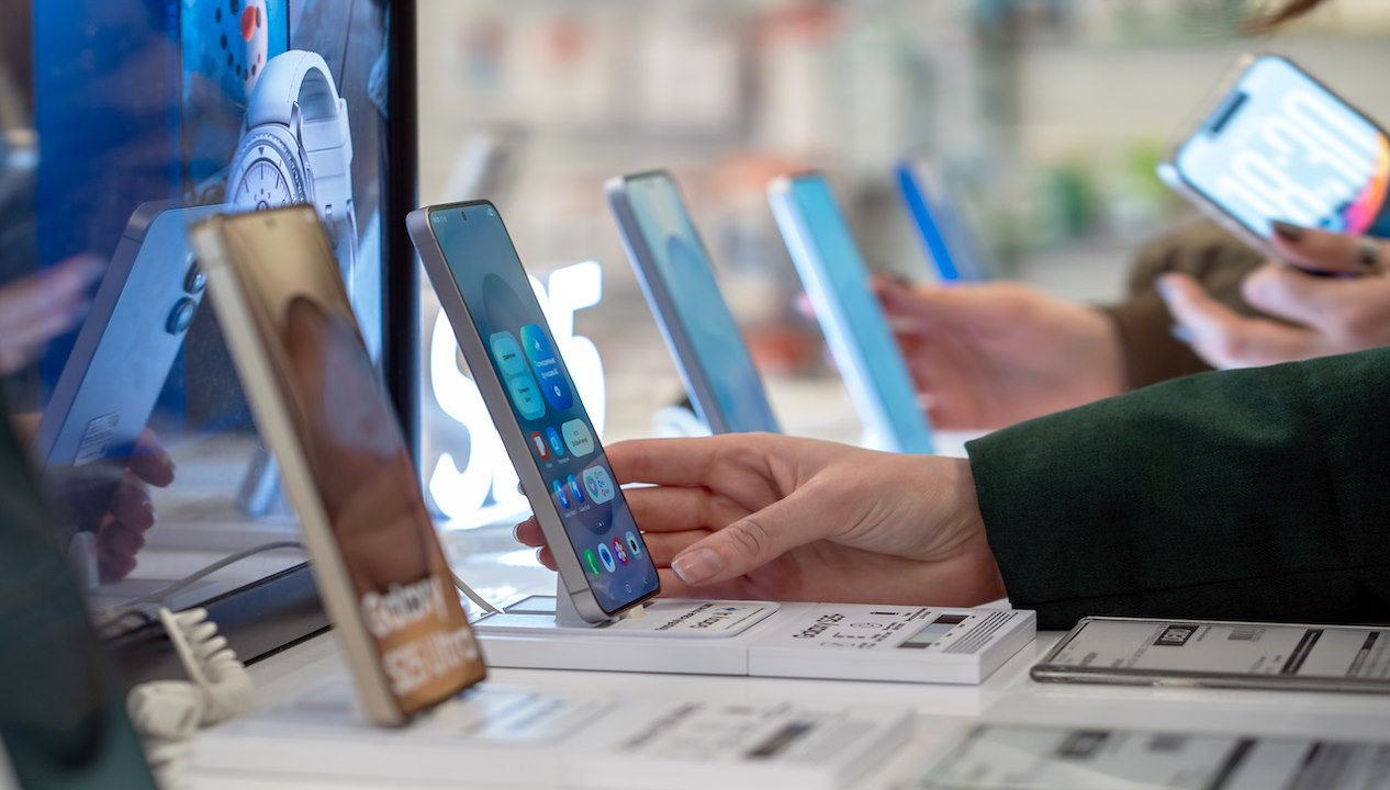 En chute de 22 %, le marché des smartphones traverse sa pire crise ...